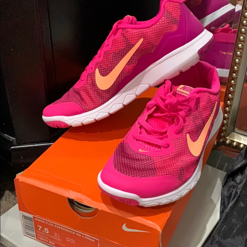 Nike woman flex experience rn 4prem